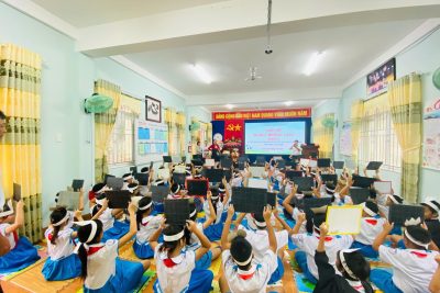 Học sinh Khối lớp 4 tham gia Hội thi Rung chuông vàng chào mừng kỷ niệm ngày Nhà giáo Việt Nam 20/11